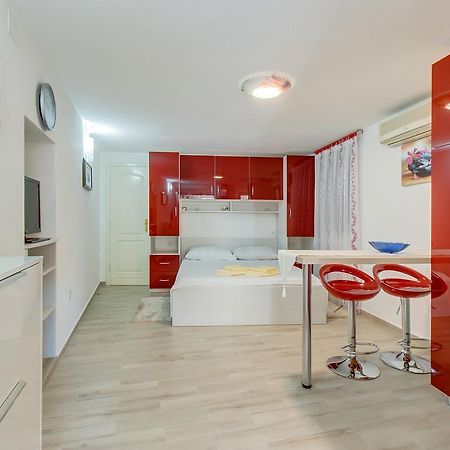 Apartments Leila Mali Lošinj Екстериор снимка